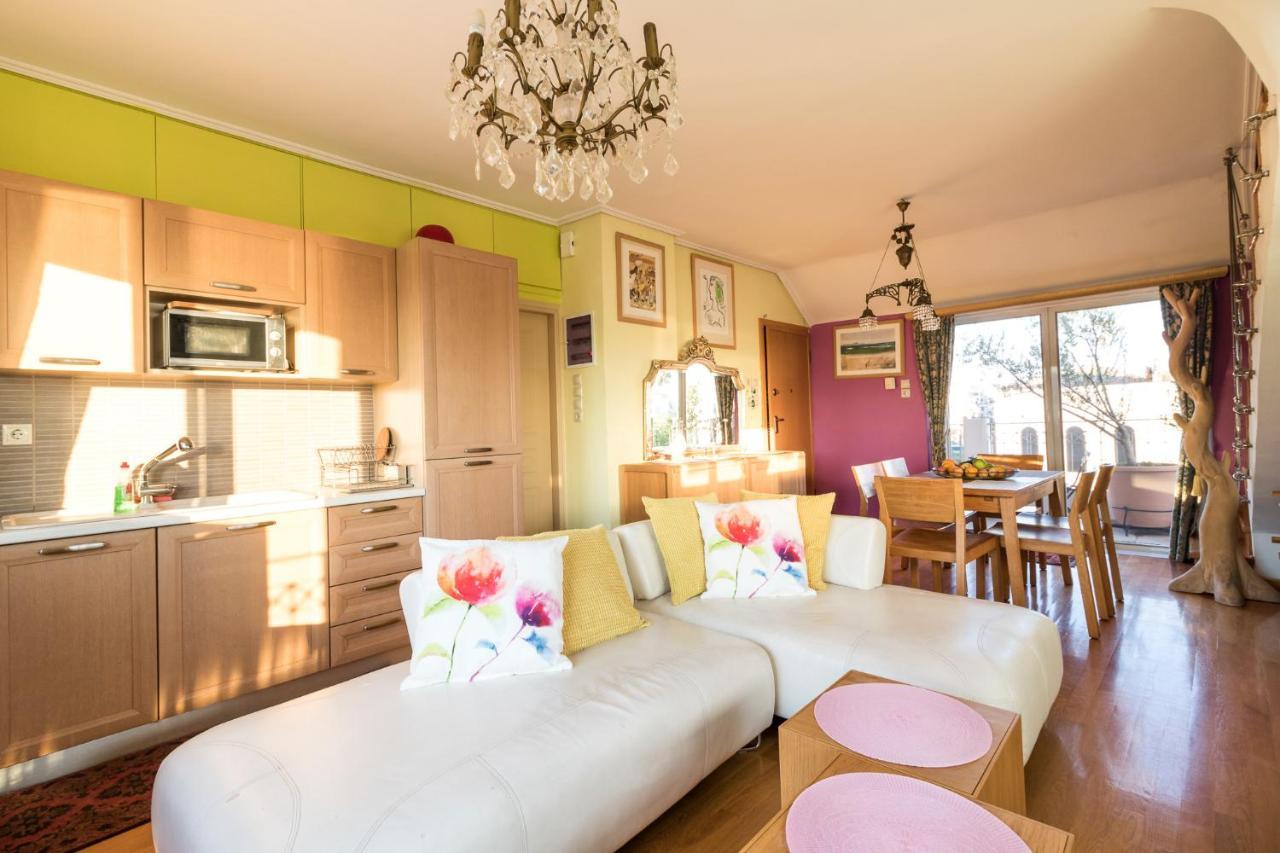 A Luxury Maisonette With Sea View 피레아스 외부 사진